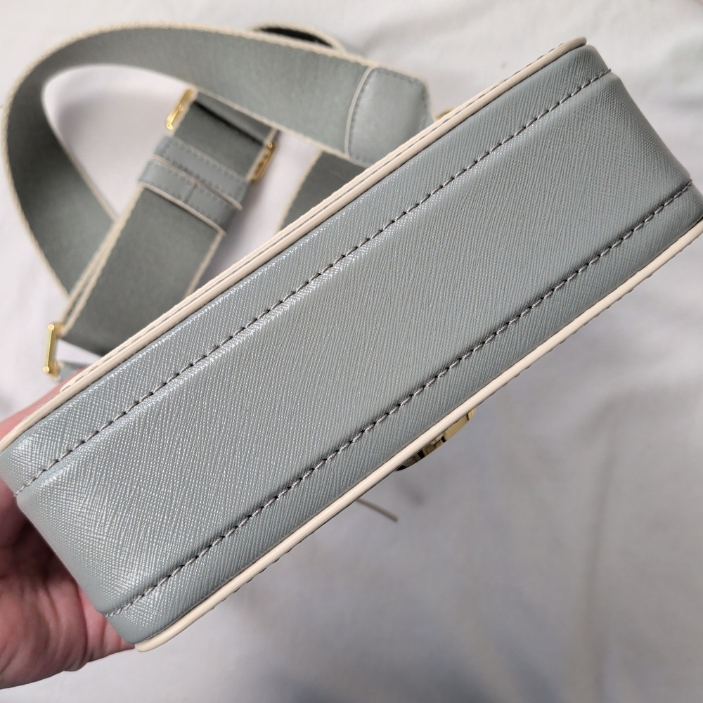 Marc Jacobs The Sure Shot Large Snapshot Crossbody Purse Gray M0015898 - Picture 10 of 16